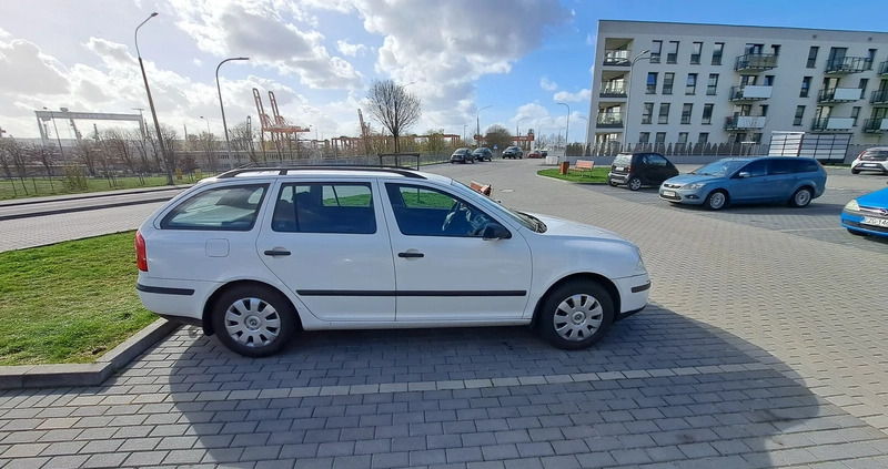 Skoda Octavia cena 10800 przebieg: 184700, rok produkcji 2008 z Rumia małe 211